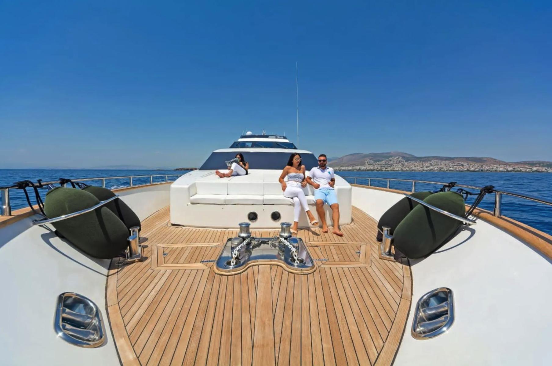 seascape-experiences-mykonos-greece-cyclades-fleet-rental-charter-falcon-motor-yacht-boa