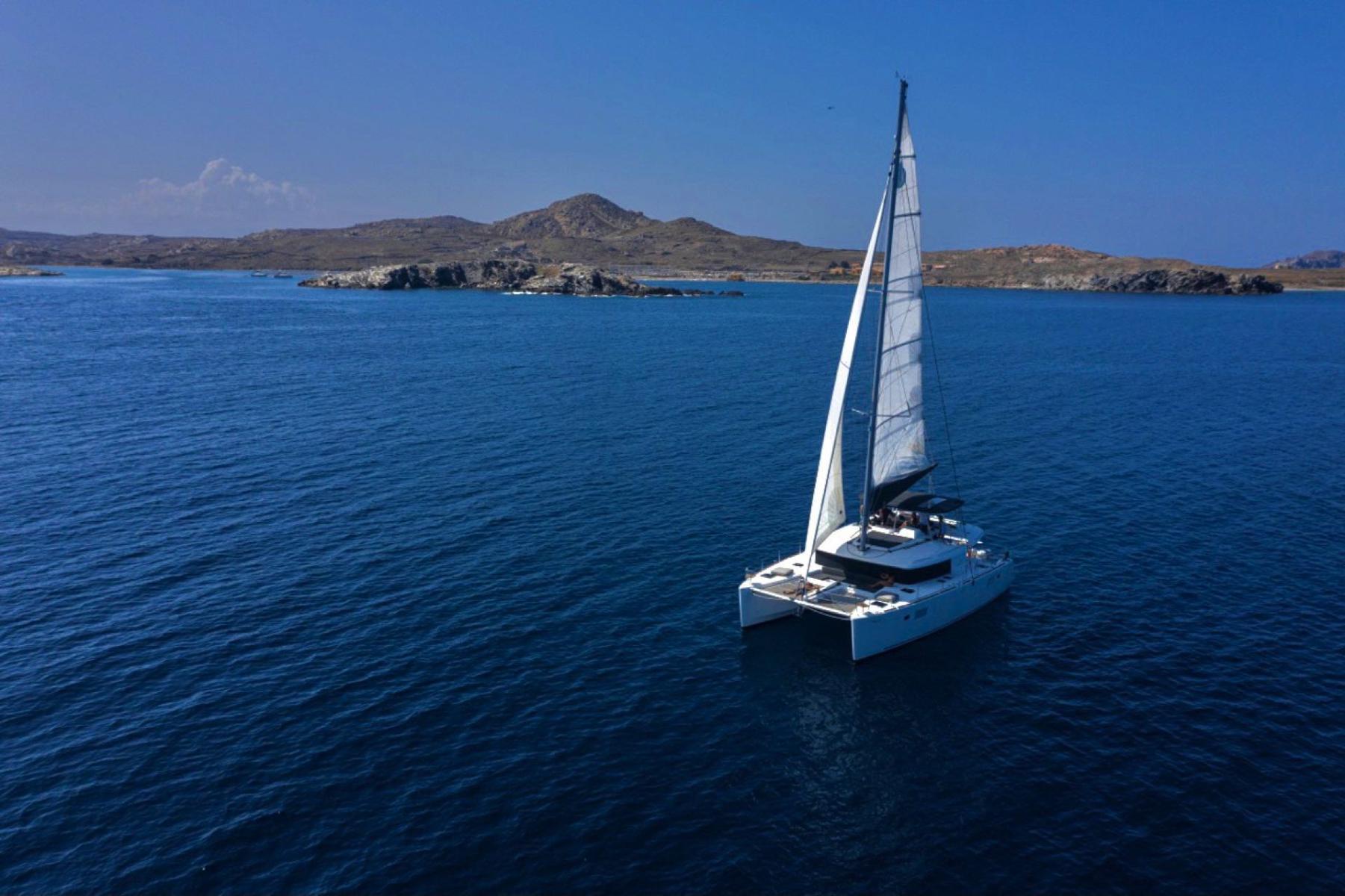 seascape-experiences-mykonos-greece-cyclades-fleet-rental-charter-lagoon-catamaran