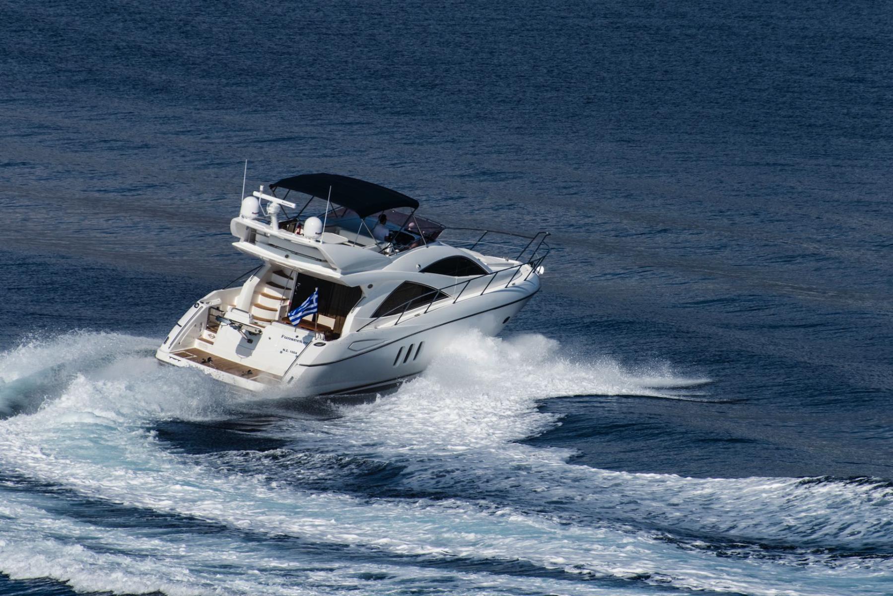 seascape-experiences-mykonos-greece-cyclades-fleet-rental-charter-sunseeker-motor-yacht-boat