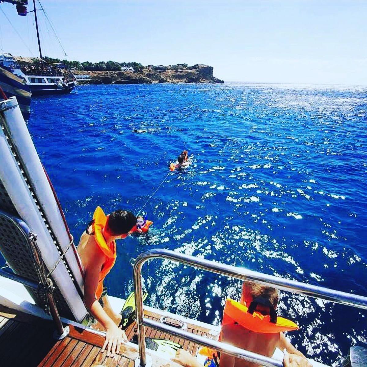 eascape-experiences-mykonos-greece-cyclades-fleet-rental-charter-swan-sailing-yacht-boat