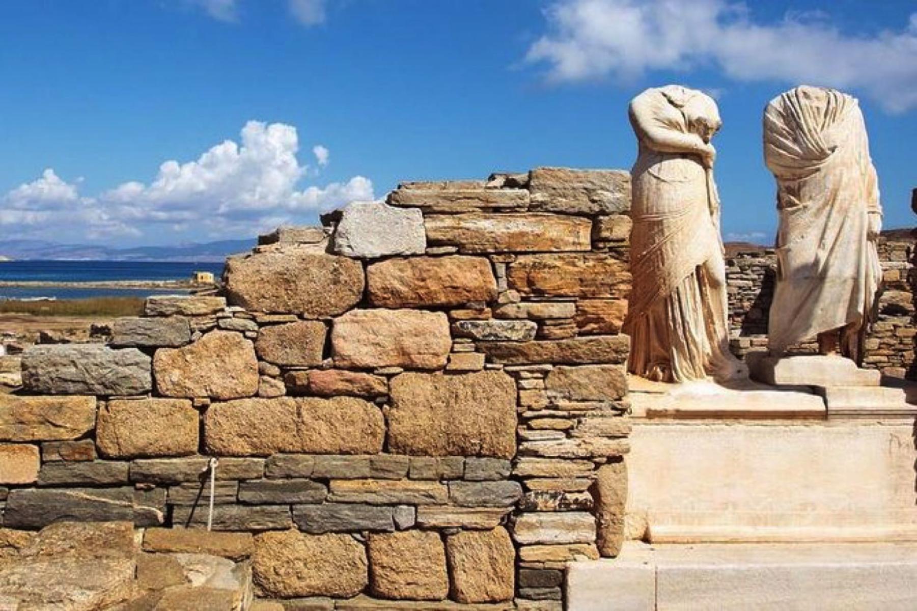 delos , private tour guide delos , day cruise delos, yacht charter to delos, visit delos