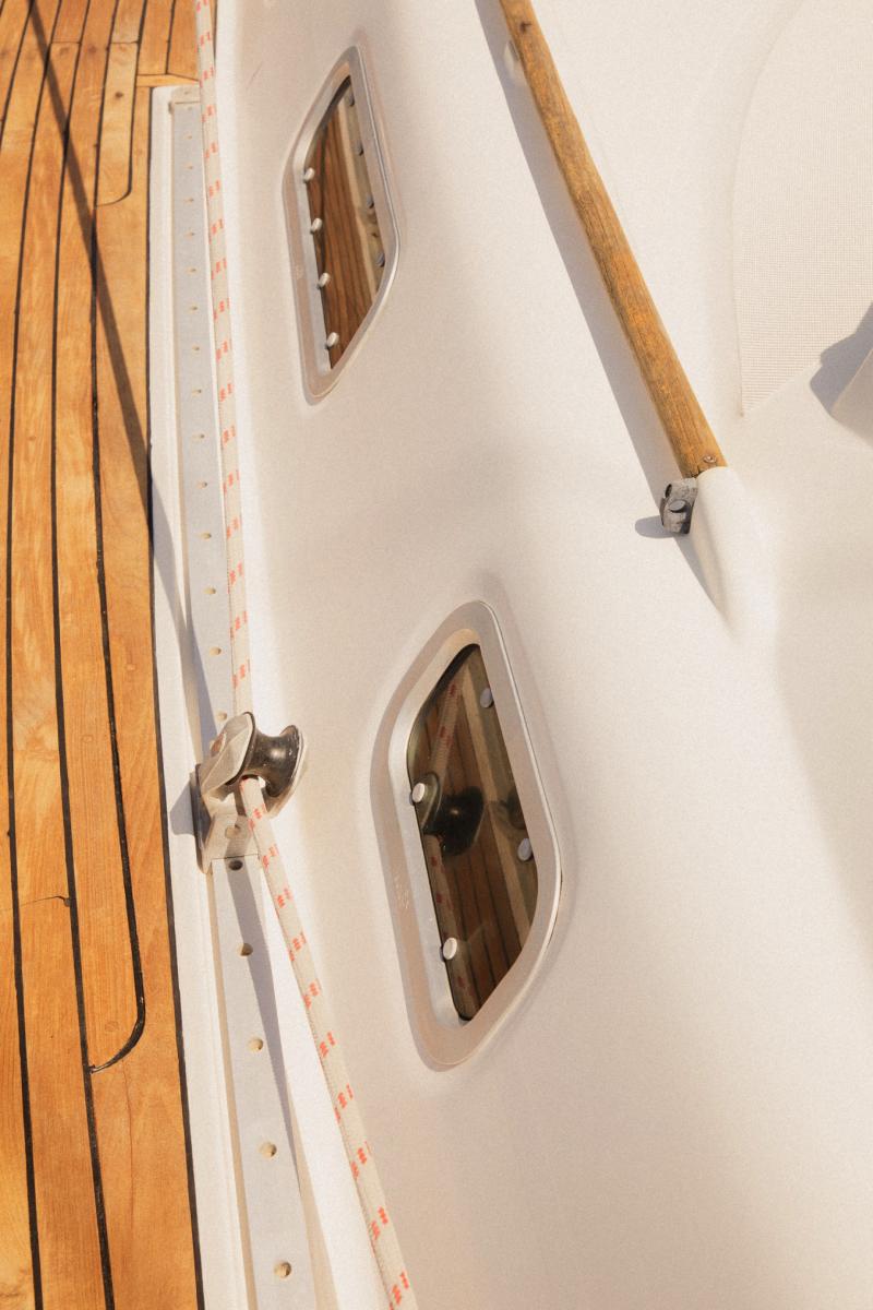 yacht rental mykonos, delos and rhenia islands