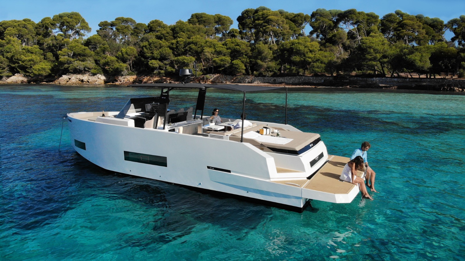 Private yacht cruise in Mykonos aboard the elegant De Antonio 42.
