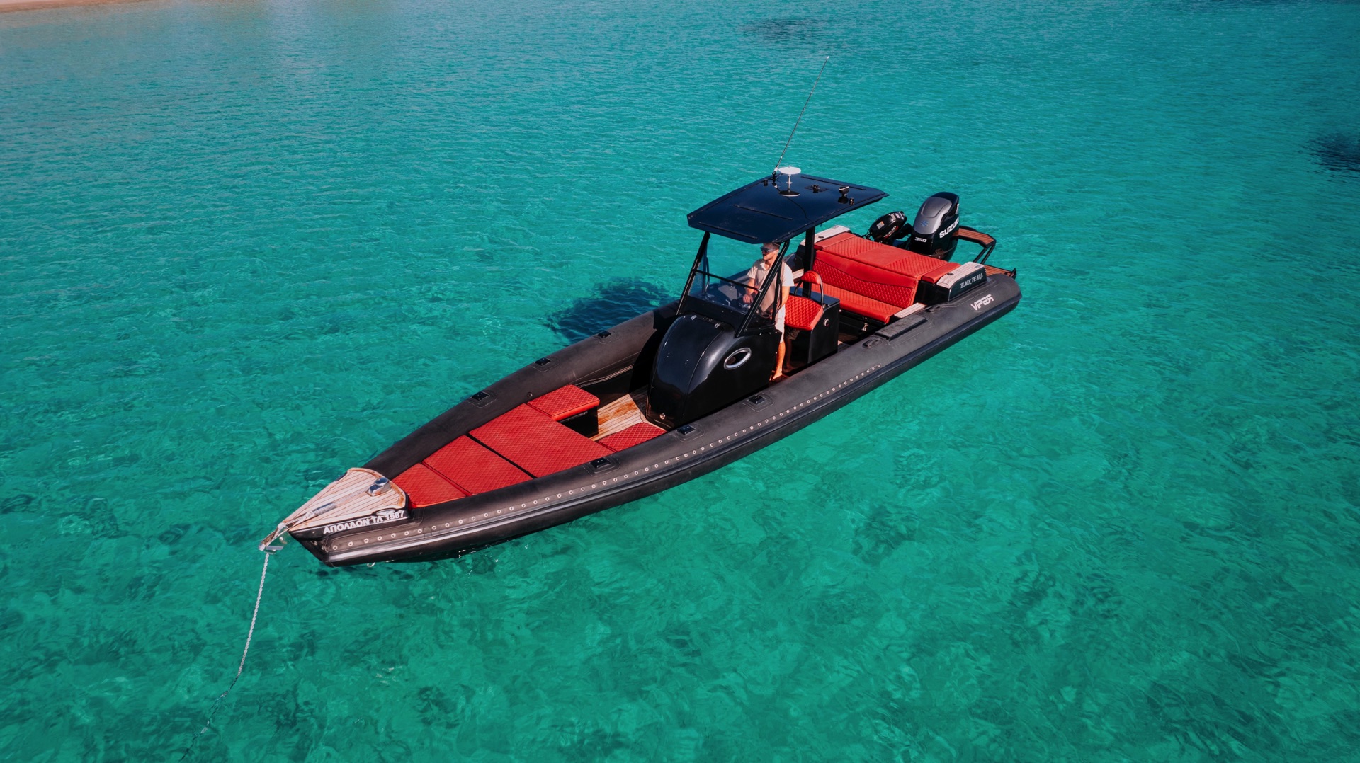 Explore Mykonos with a private RIB boat tour – Island hopping to Rhenia & Delos.