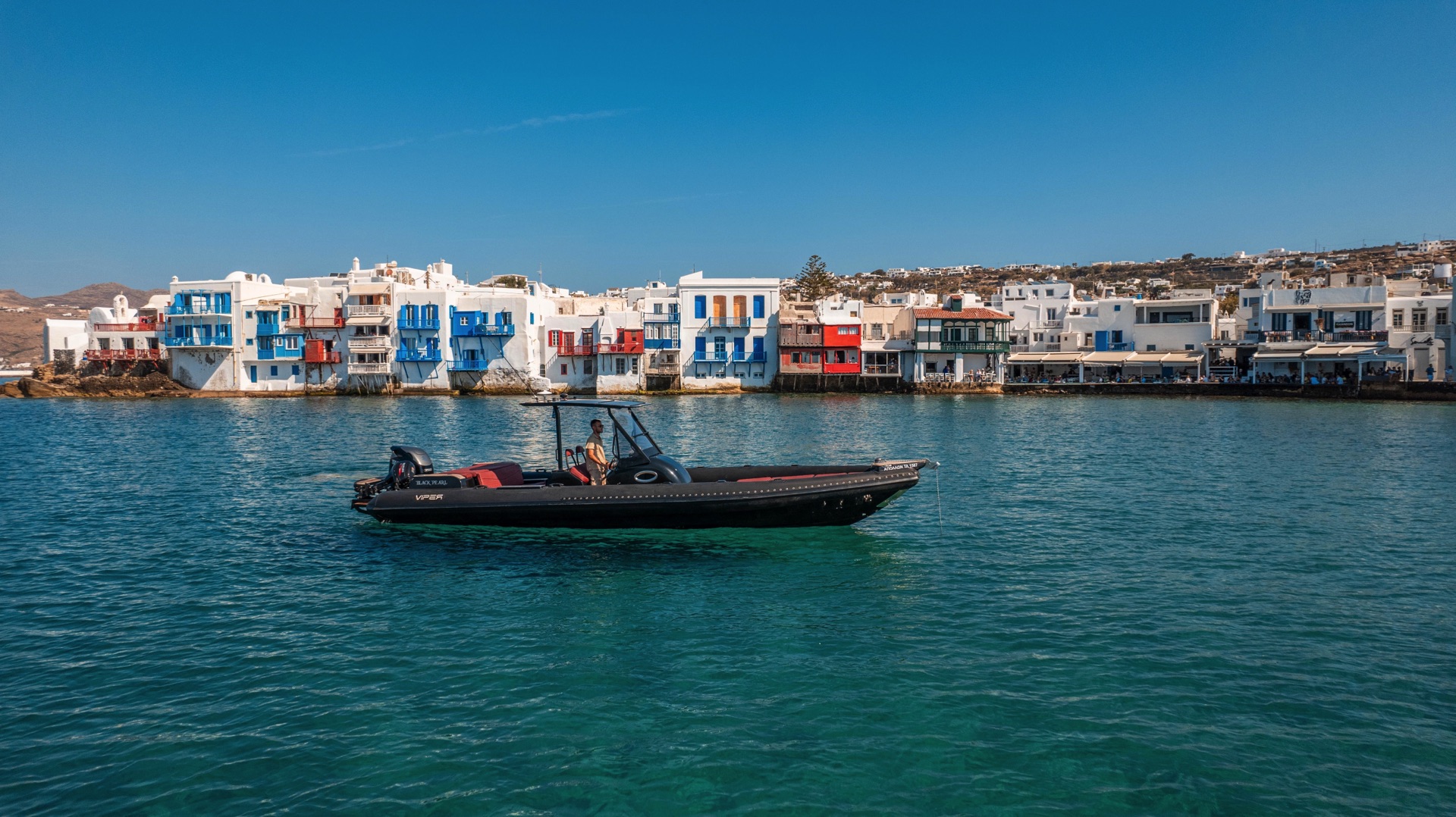Private RIB boat charter in Mykonos – Discover hidden beaches and historical sites