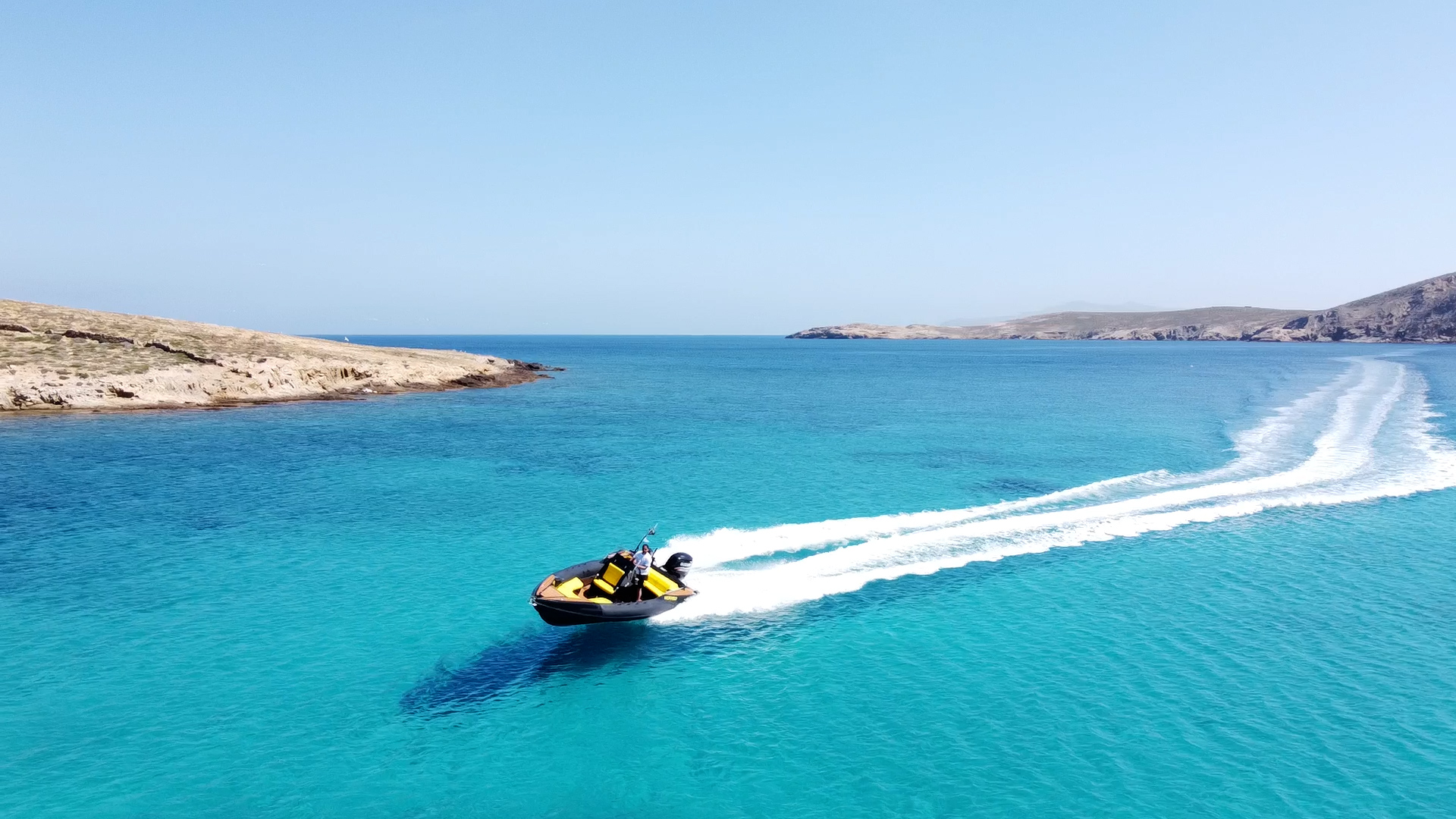 Vertigo SR RIB Boat – Private daily cruises and luxury sea transfers in Mykonos.